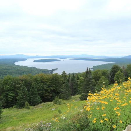 Sunnyside Home Near Sunday River, Black Mountain, Lakes And Hikes Rumford Exterior photo